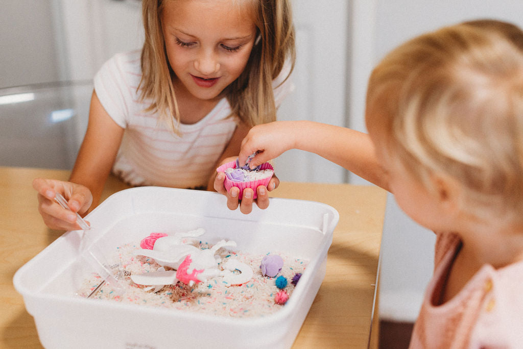  Unicorn Play Dough Sensory Bin, Unicorn Sensory Kit, Unicorn  Kids Craft, Unicorn Kids Toys, Sensory Bin, Playdough Kit, Play Dough Kit,  Non Toxic Play Dough, Colored Rice : Handmade Products